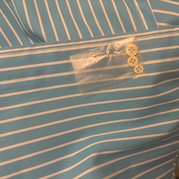 BNWOT Mans button down shirt - Picture 6 of 7